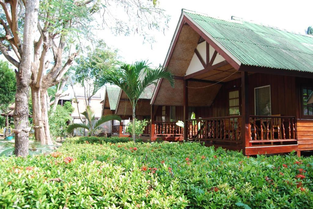 Rose Garden Samui Bungalows Lamai Pokoj fotografie
